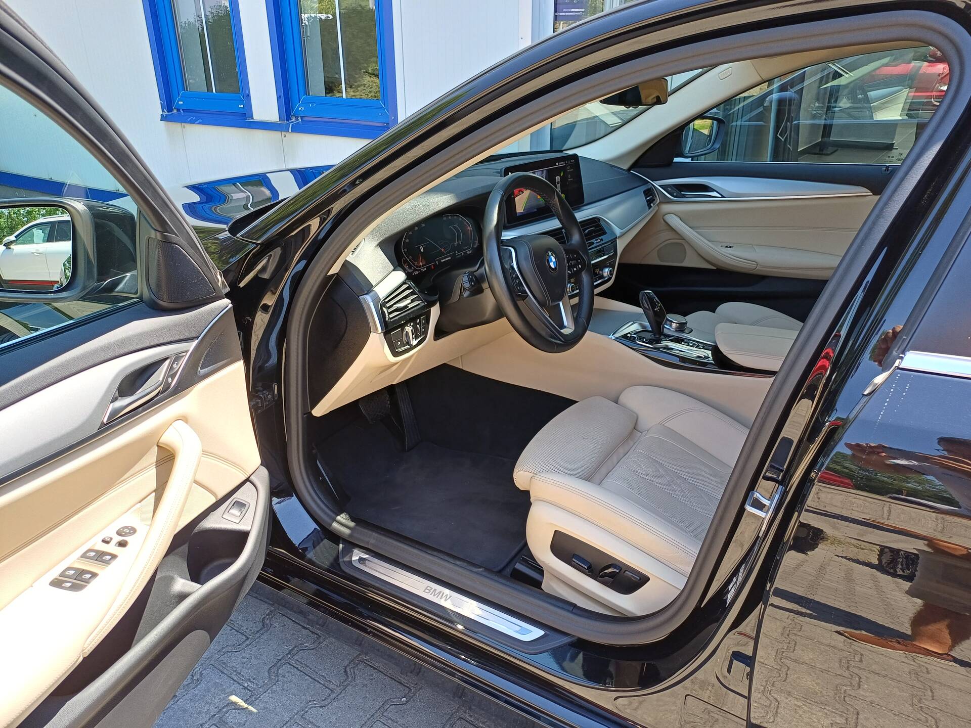 BMW Ostatní nákladní BMW Rad 5 520i