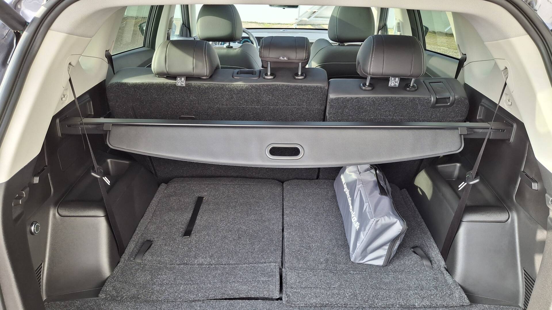 product-gallery-image