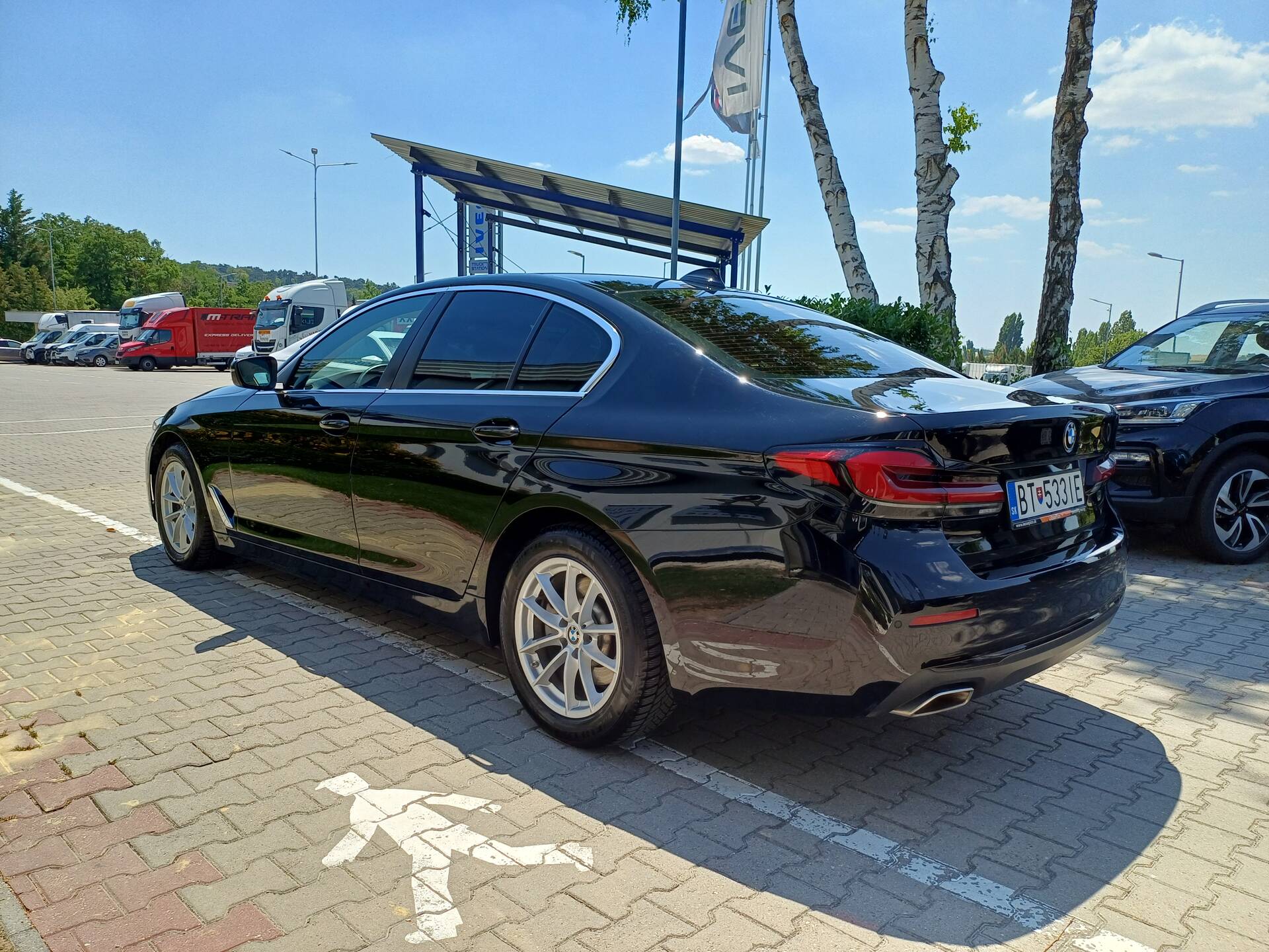 BMW Ostatní nákladní BMW Rad 5 520i