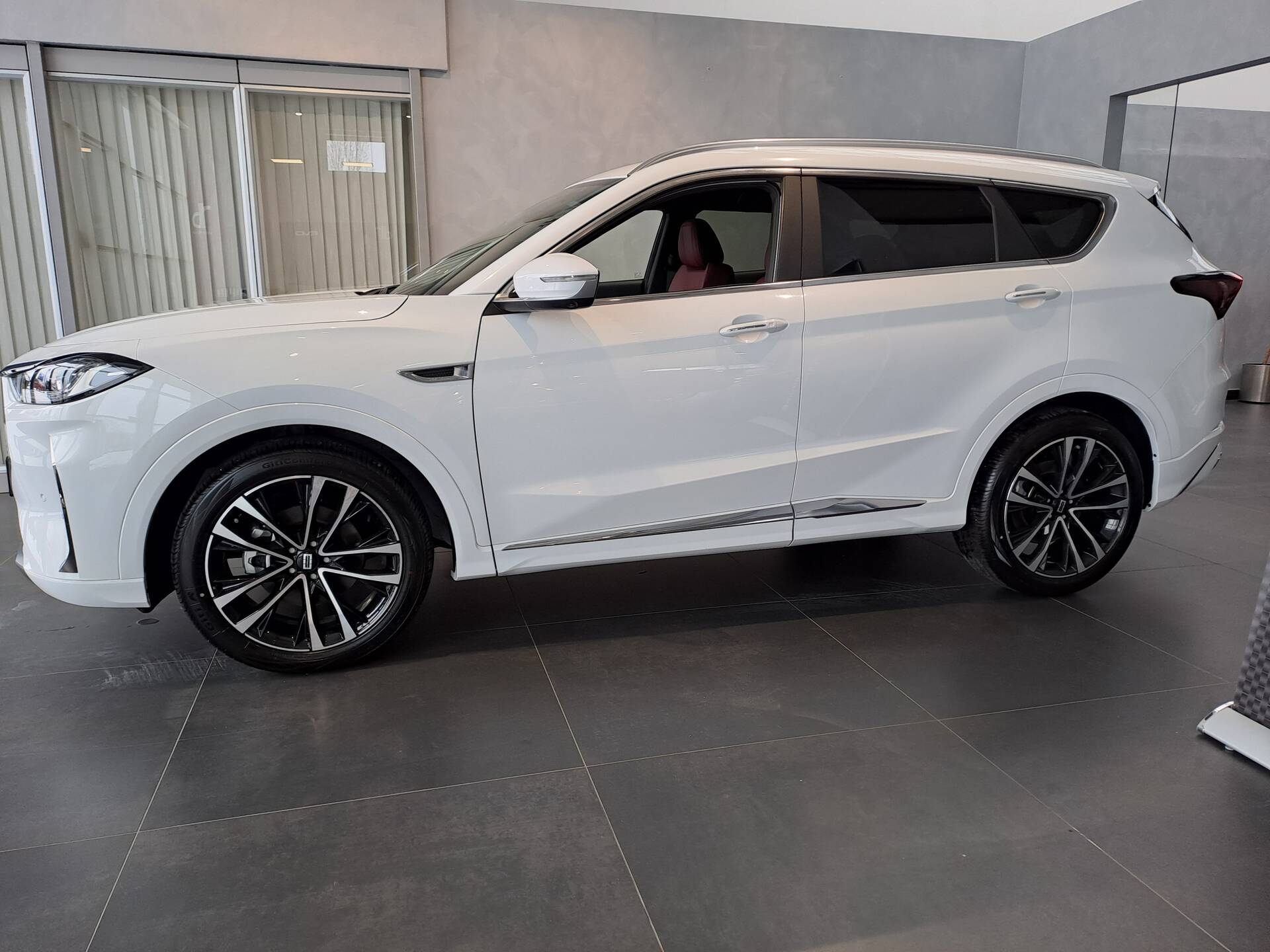 Sportequipe 7 1,6 T-GDI 136 kW