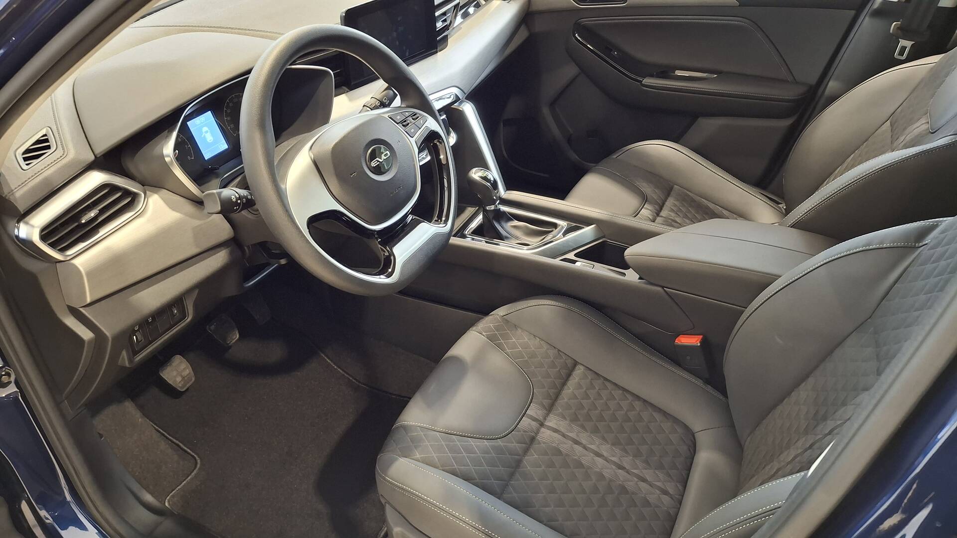 product-gallery-image