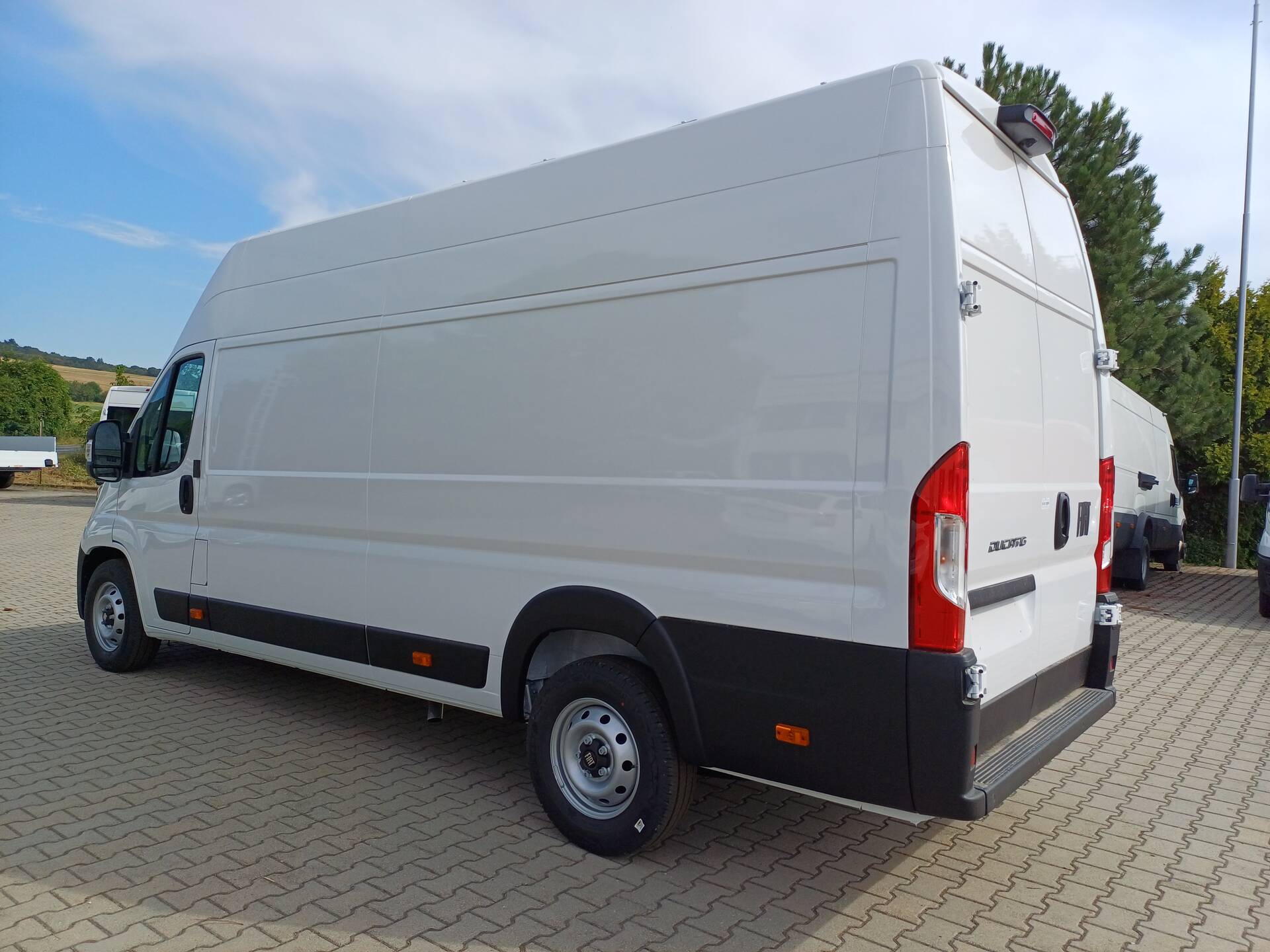 Fiat-Professional Ducato Maxi MY24 L4H3 2,2 MTJ 180k Maxi