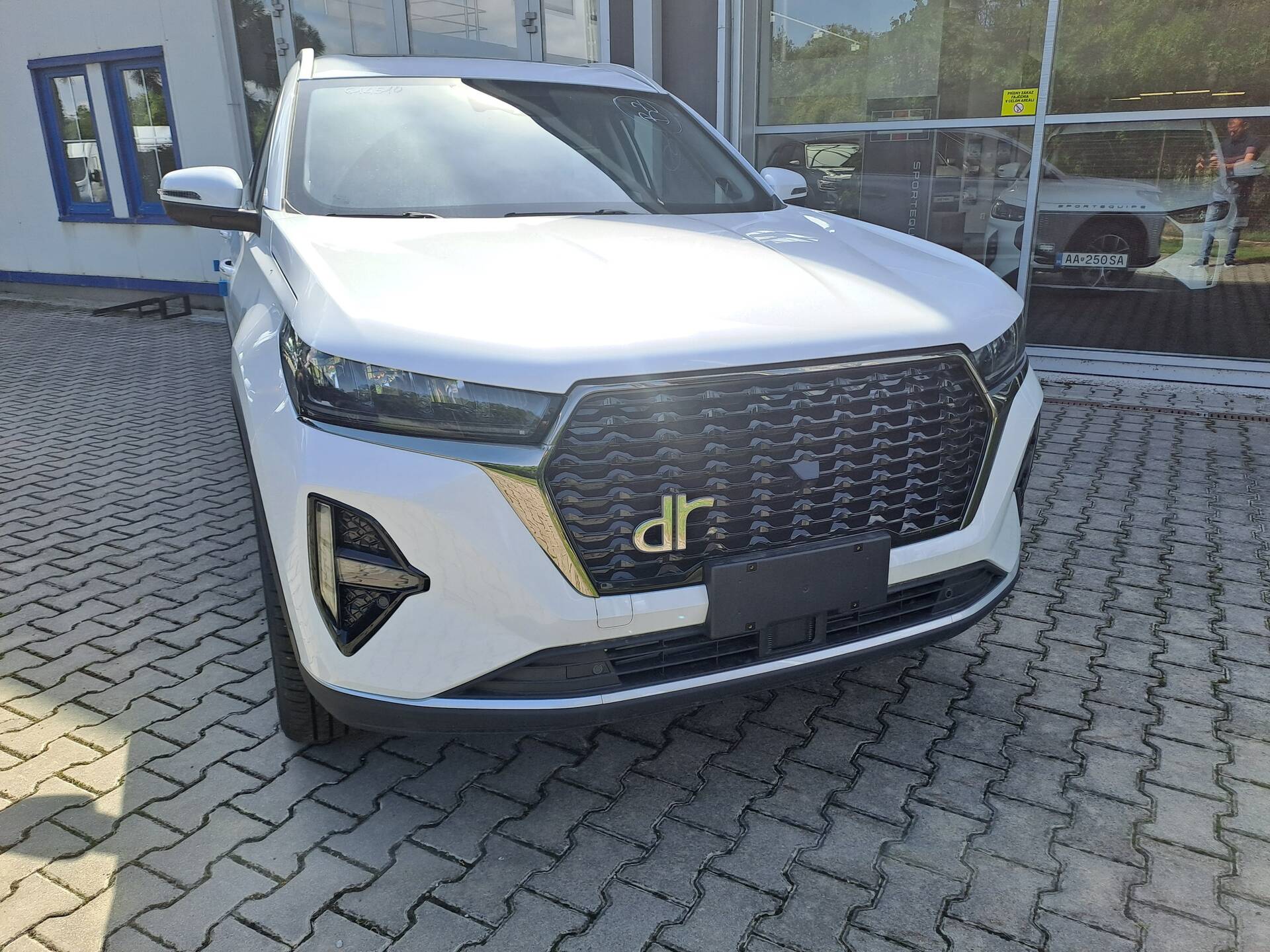 DR 6.0 1,6 T-GDI 136 kW