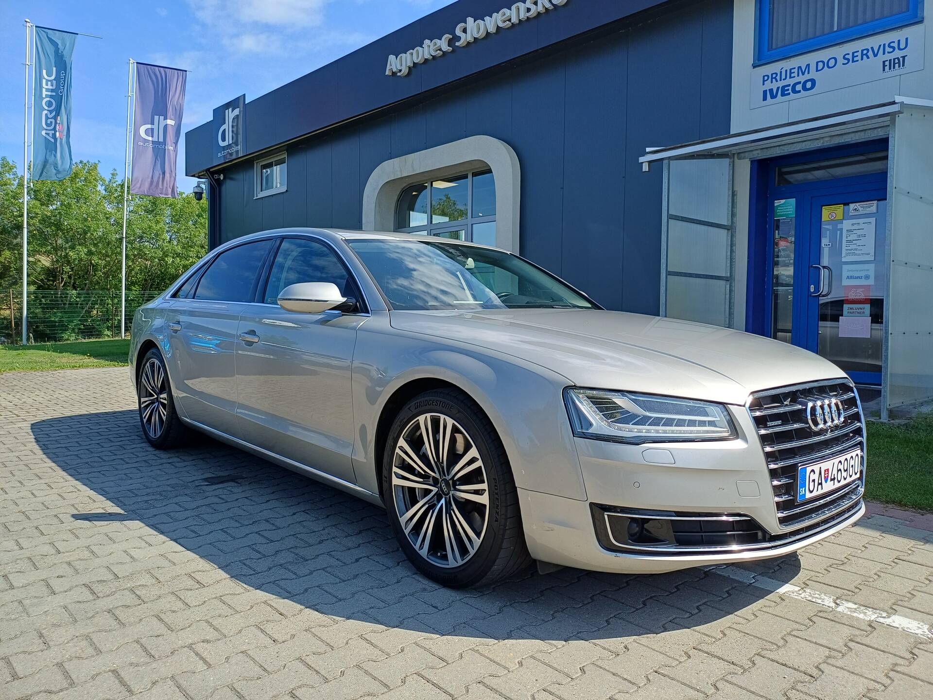 Audi A8 4.2 TDI V8 385k DPF quattro tiptronic