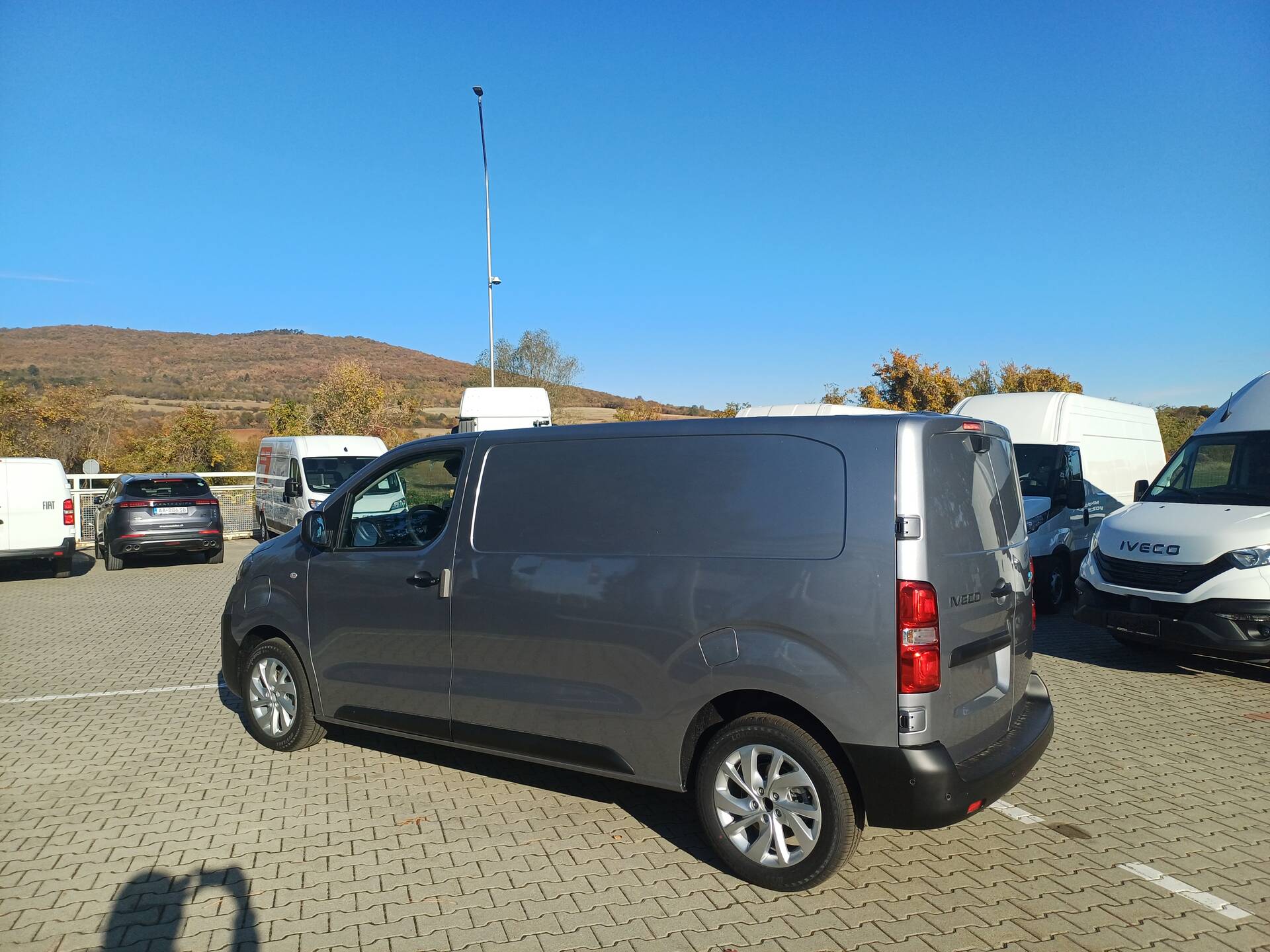 Iveco eSuperJolly e Jolly J31F10LE 75KWH eSuperJolly